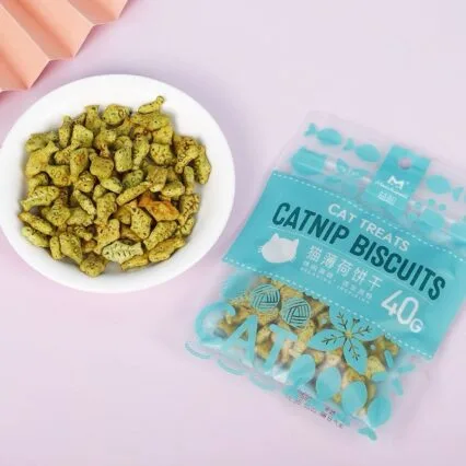 Bánh cá catnip túi hãng 40gr